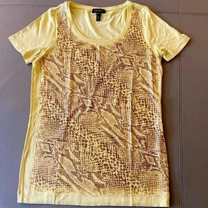 Escada Sequin Reptile Print Short Sleeve Top in Yellow & Brown. Size XS(4).